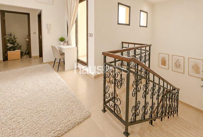 105125641 - Property Image 2