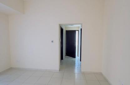 Apartment - 1 - 2 for rent in Al Mamzar - Al Mamzar - Sharjah - Sharjah