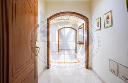 Apartment - 3 Bedrooms - 3 Bathrooms for rent in Al Najda Street - Abu Dhabi