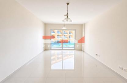 Apartment - Studio - 1 for rent in Lago Vista A - Lago Vista - Dubai Production City (IMPZ) - Dubai