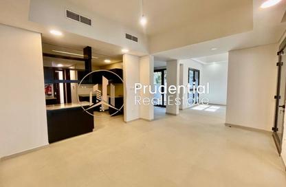 Villa - 3 - 5 for rent in Nalaya Villas - Najmat Abu Dhabi - Al Reem Island - Abu Dhabi Villa - 3 - 5 for rent in Nalaya Villas - Najmat Abu Dhabi - Al Reem Island - Abu Dhabi
