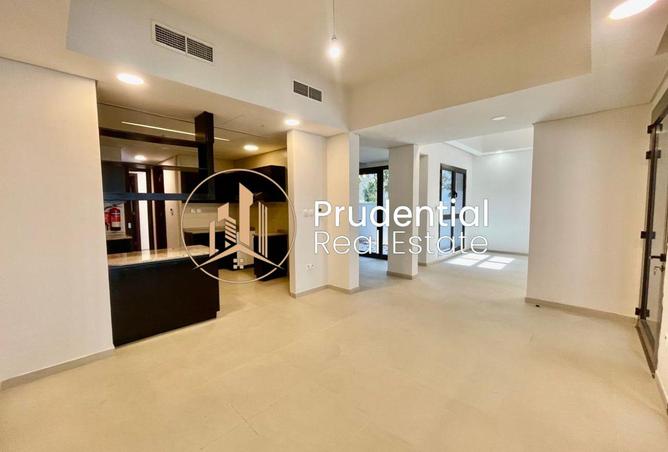 141910976 - Property Image 2
