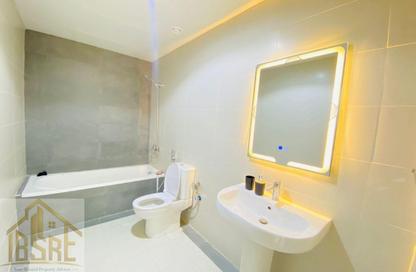 Apartment - 1 Bedroom - 2 Bathrooms for rent in Madinat Al Riyad - Abu Dhabi Apartment - 1 Bedroom - 2 Bathrooms for rent in Madinat Al Riyad - Abu Dhabi