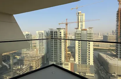 Apartment - 1 Bedroom - 2 Bathrooms for rent in Binghatti Phantom - District 17 - Jumeirah Village Circle - Dubai