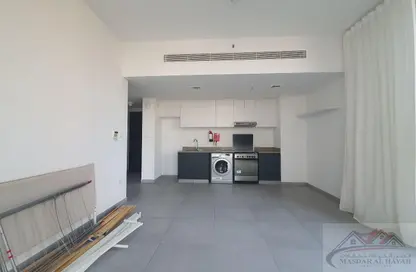 Apartment - 1 Bedroom - 1 Bathroom for rent in The Solo - Aljada - Sharjah