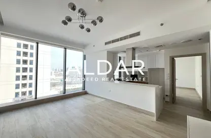 شقة - غرفة نوم - 2 حمامات للايجار في ذا ايست كريست - ديستريكت 17 - قرية جميرا الدائرية - دبي