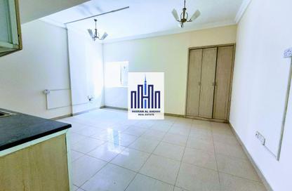 Apartment - Studio - 1 Bathroom for rent in Muwaileh - Sharjah Apartment - Studio - 1 Bathroom for rent in Muwaileh - Sharjah