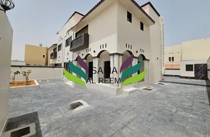 Villa - 3 Bedrooms - 3 Bathrooms for rent in Umm Suqeim 2 Villas - Umm Suqeim 2 - Umm Suqeim - Dubai
