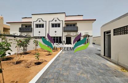 Villa - 3 Bedrooms - 3 Bathrooms for rent in Umm Suqeim 2 Villas - Umm Suqeim 2 - Umm Suqeim - Dubai