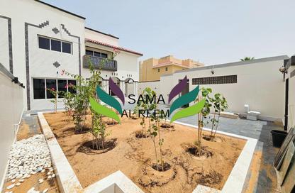 Villa - 3 Bedrooms - 3 Bathrooms for rent in Umm Suqeim 2 Villas - Umm Suqeim 2 - Umm Suqeim - Dubai