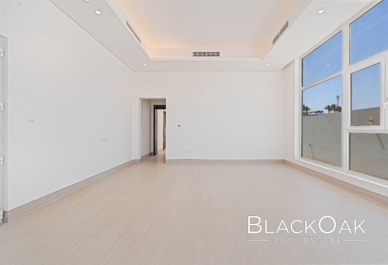 Brand New | 5BR plus Maids Room | Huge Plot photo 10