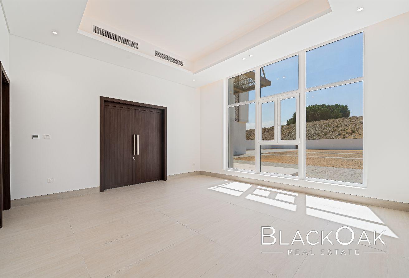 Brand New | 5BR plus Maids Room | Huge Plot photo 8