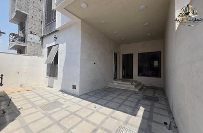 Townhouse - 3 - 5 for sale in Al Zaheya Gardens - Al Zahya - Ajman