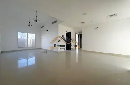 Apartment - 2 Bedrooms - 2 Bathrooms for rent in Silicon Avenue - Dubai Silicon Oasis - Dubai