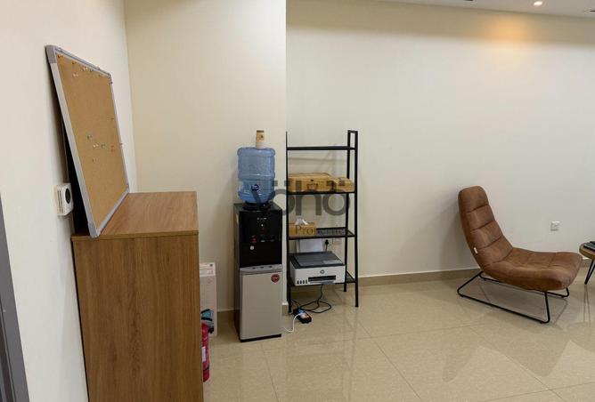 98706191 - Property Image 3