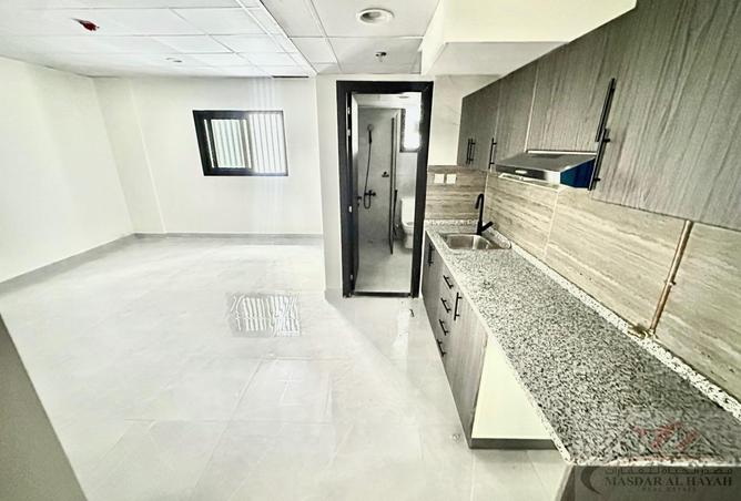 72722373 - Property Main Image