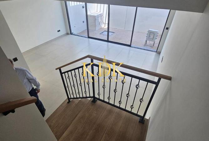 77363132 - Property Image 2