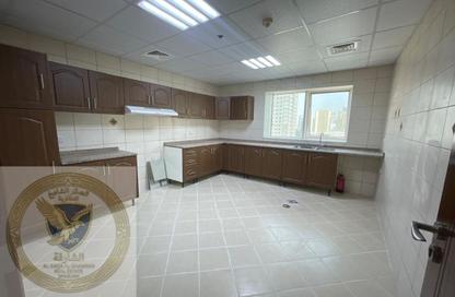 Apartment - 2 Bedrooms - 3 Bathrooms for rent in Al Majaz 1 - Al Majaz - Sharjah