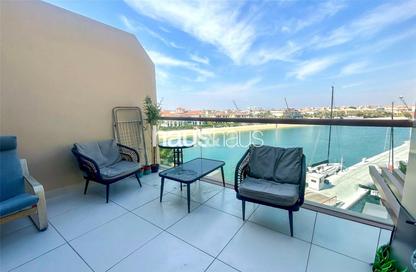 Apartment - Studio - 1 Bathroom for rent in Palm Views East - Palm Views - Palm Jumeirah - Dubai