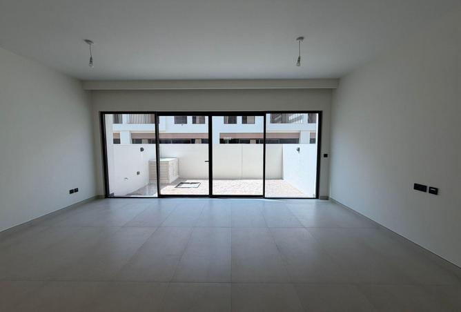 106856992 - Property Image 2