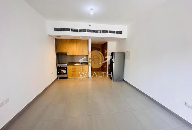 121542961 - Property Image 2