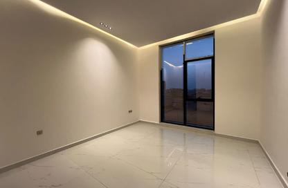 Villa - 5 - 7 for sale in Al Helio 1 - Al Helio - Ajman Villa - 5 - 7 for sale in Al Helio 1 - Al Helio - Ajman