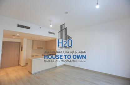 Apartment - 2 Bedrooms - 3 Bathrooms for rent in Waters Edge - Yas Island - Abu Dhabi