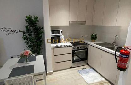 Apartment - Studio - 1 Bathroom for rent in Waters Edge - Yas Island - Abu Dhabi Apartment - Studio - 1 Bathroom for rent in Waters Edge - Yas Island - Abu Dhabi