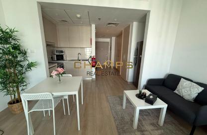 Apartment - Studio - 1 Bathroom for rent in Waters Edge - Yas Island - Abu Dhabi Apartment - Studio - 1 Bathroom for rent in Waters Edge - Yas Island - Abu Dhabi
