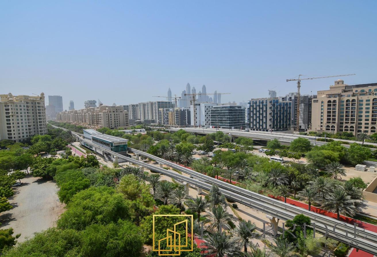 Park View | Unfurnished | Spacious