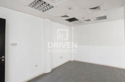 Office Space - Studio for rent in Clover Bay Tower - Business Bay - Dubai