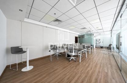Office Space - Studio - 1 Bathroom for rent in The Burlington - Business Bay - Dubai