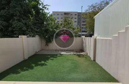 فيلا - 2 غرف نوم - 3 حمامات للايجار في طراز منطقة  البحر المتوسط - فيلات الريف - الريف - أبوظبي