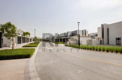 Townhouse - 3 Bedrooms - 4 Bathrooms for sale in Greenview - EMAAR South - Dubai South (Dubai World Central) - Dubai