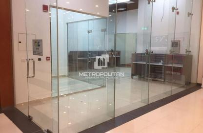 Retail - Studio for rent in Park Tower B - Park Towers - DIFC - Dubai