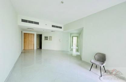 Apartment - 3 Bedrooms - 3 Bathrooms for rent in Muwaileh 29 Building - Muwaileh - Sharjah