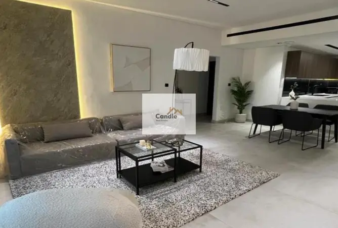 Vacant | Furnished | Upgraded | Spacious, photo 4