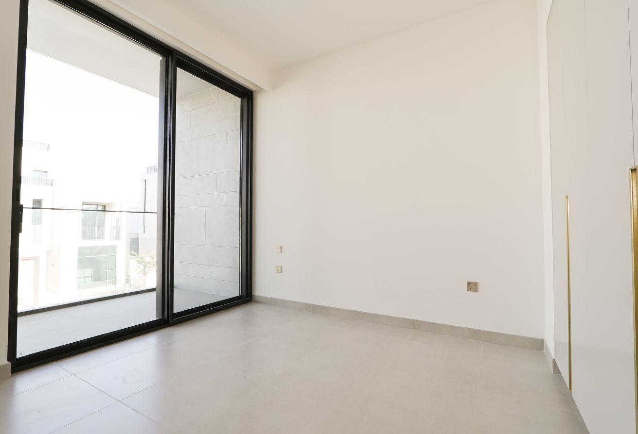 ELIE SAAB 4BR Villa | Unfurnished | Arabian Ranch3 photo 16
