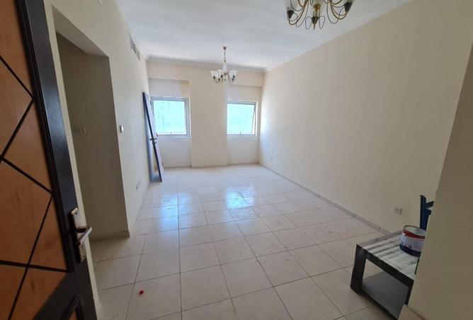 75030001 - Property Image 3