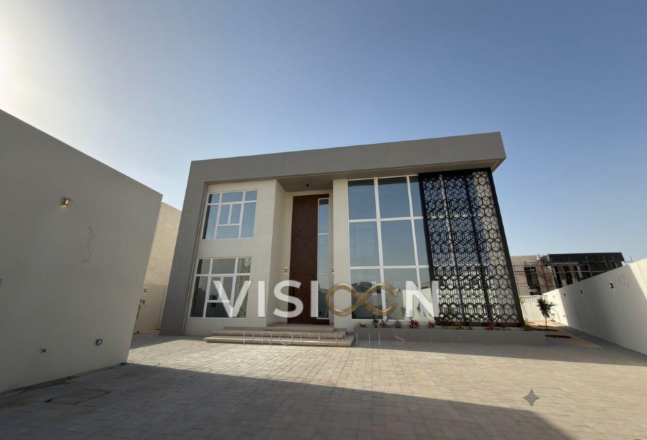 Brand New 4BR Villa | Private Pool | Al Athbah photo 5