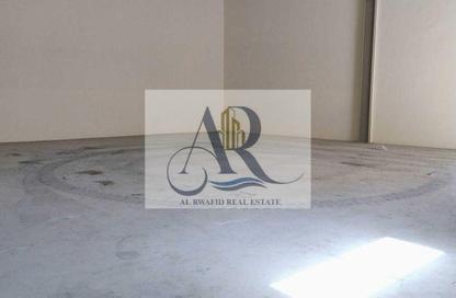 Warehouse - Studio for rent in Umm Al Thuoob - Umm Al Quwain