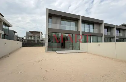 Townhouse - 3 Bedrooms - 4 Bathrooms for rent in Nad Al Sheba Gardens 2 - Nad Al Sheba Gardens - Nad Al Sheba - Dubai