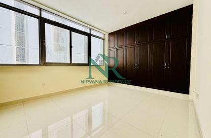 Apartment - 3 Bedrooms - 3 Bathrooms for rent in Al Khalidiya - Abu Dhabi