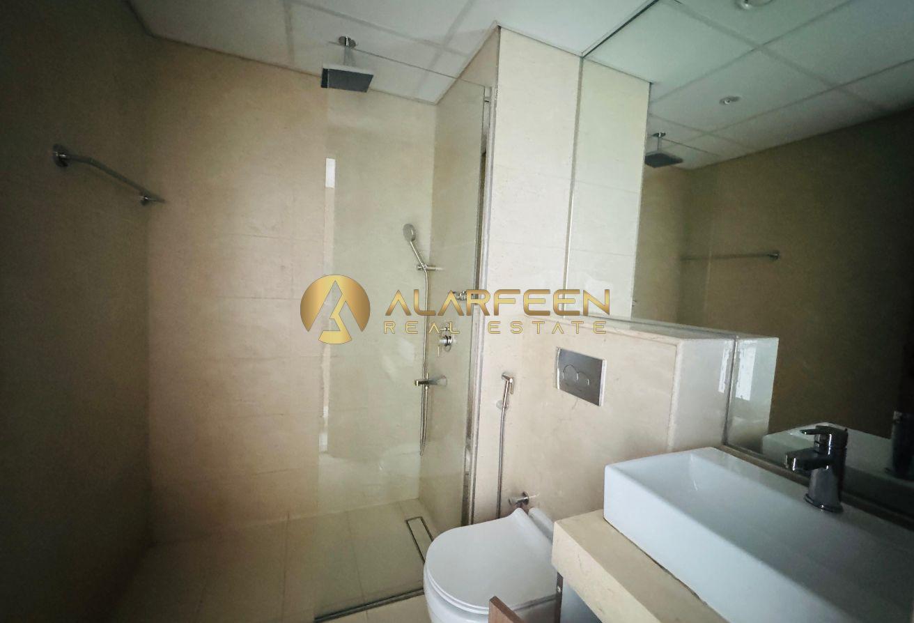 2 BR With Maid | Spacious | Prime Location photo 11
