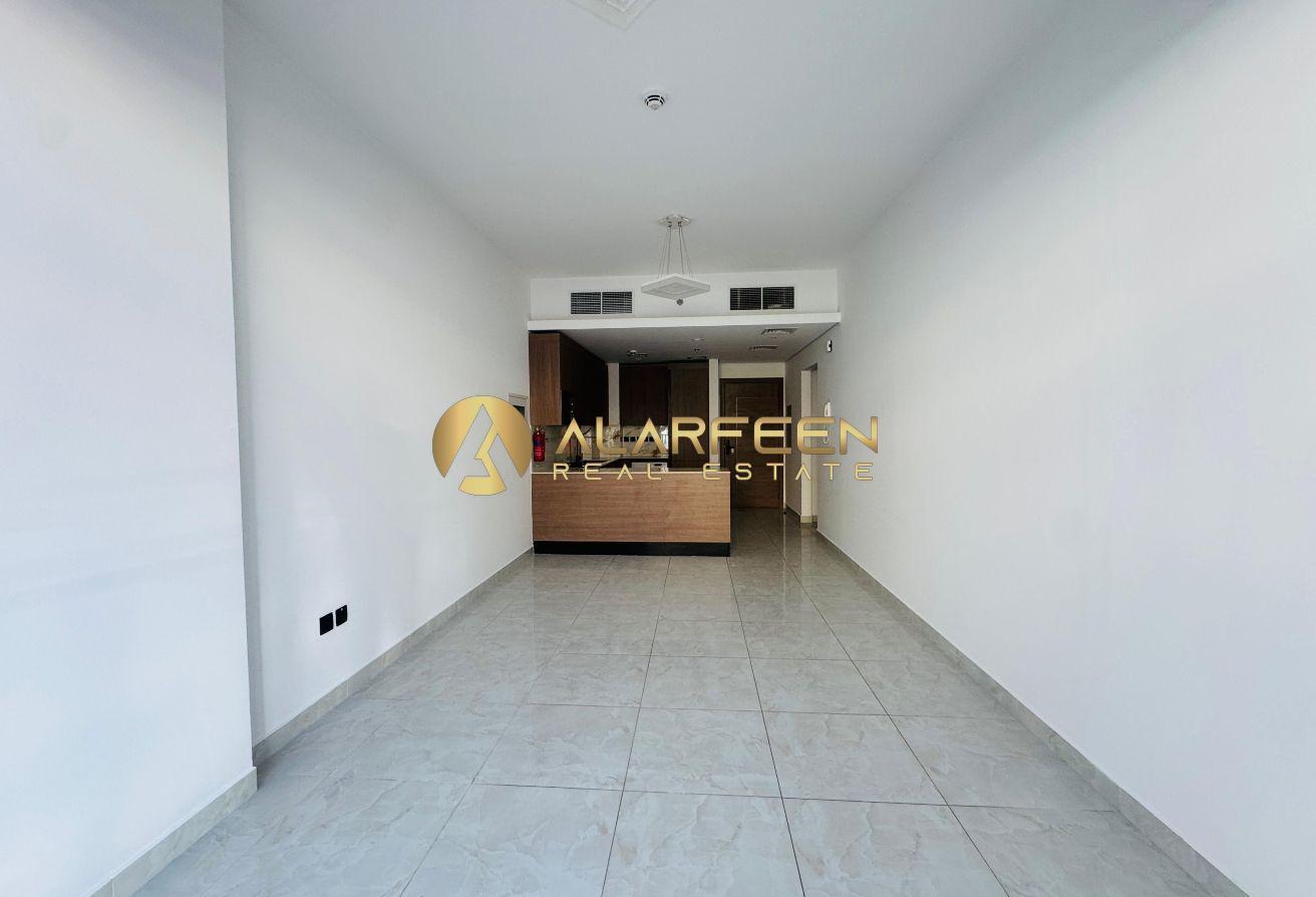 2 BR With Maid | Spacious | Prime Location photo 4