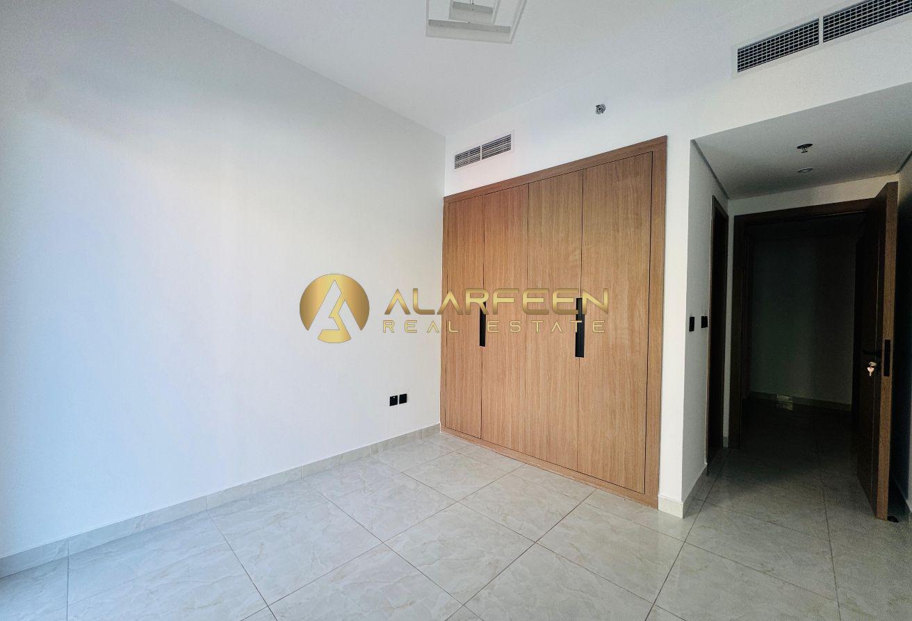 2 BR With Maid | Spacious | Prime Location photo 6