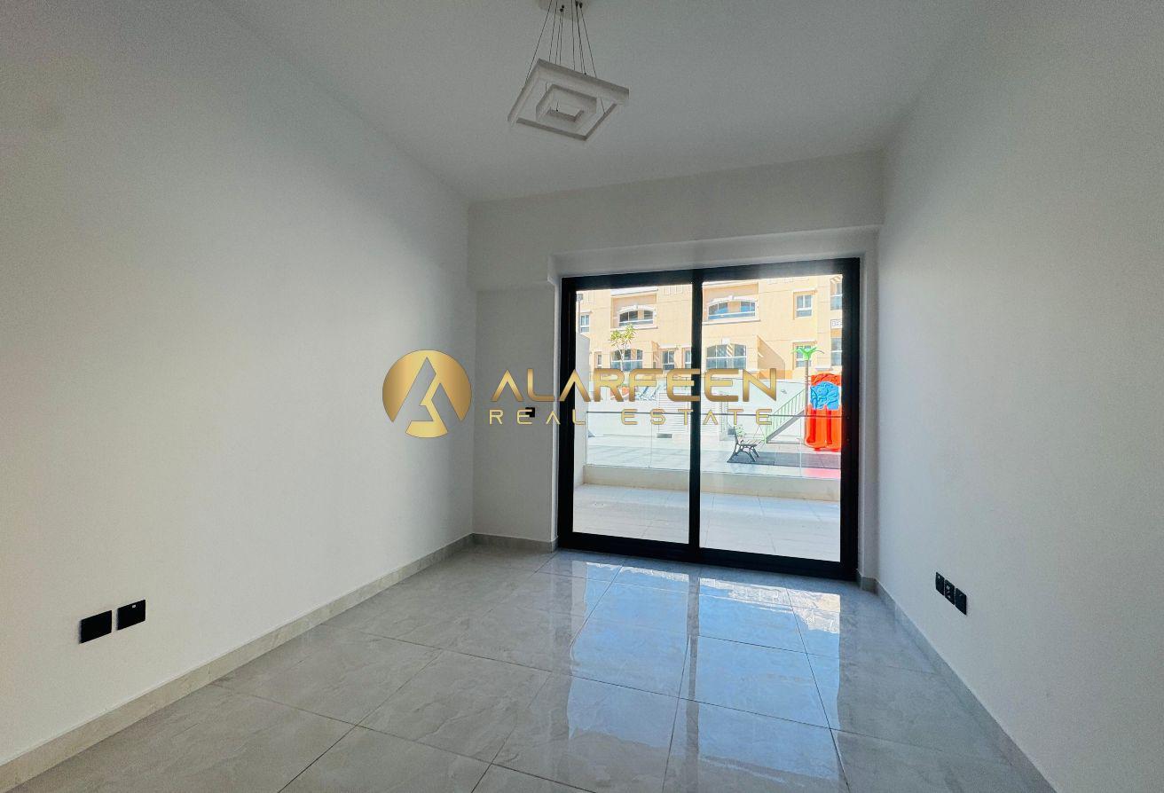 2 BR With Maid | Spacious | Prime Location photo 7