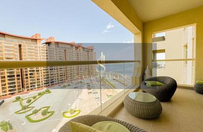 Apartment - 1 - 2 for rent in Al Das - Shoreline Apartments - Palm Jumeirah - Dubai