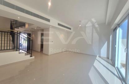 تاون هاوس - 3 غرف نوم - 3 حمامات للبيع في فيكتوريا - داماك هيلز 2 - دبي