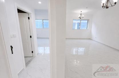 Apartment - 1 Bedroom - 2 Bathrooms for rent in Muweileh Community - Muwaileh Commercial - Sharjah